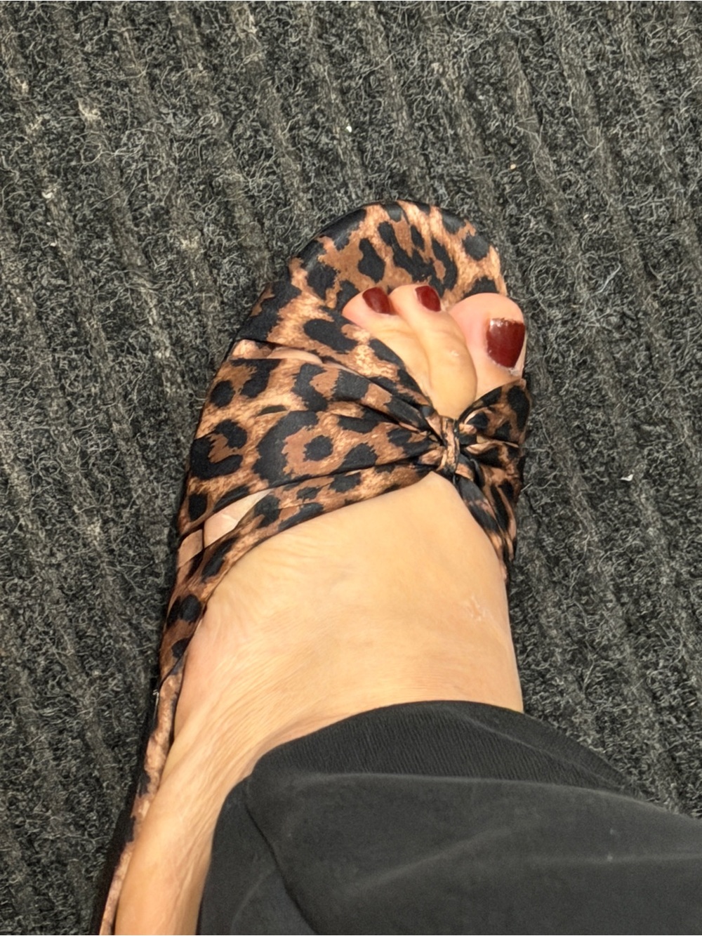 Zara Leopard-Print Knot Slide Sandal - Brown/Black